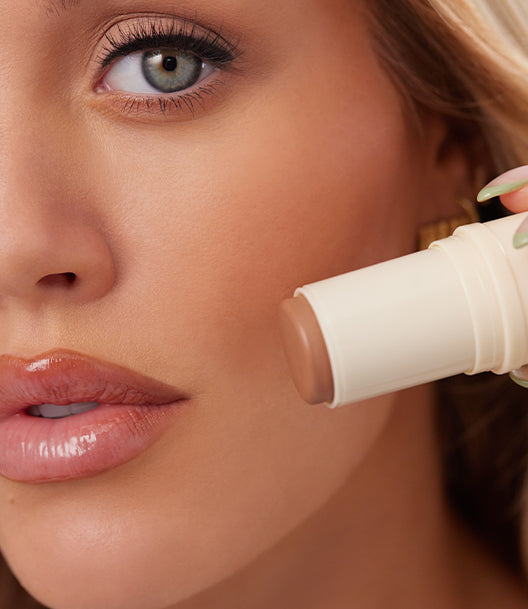 Lottie Tomlinson Buttery Bronze Cream Bronzer Goddess