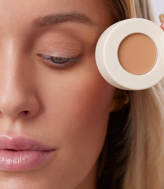 Lottie Tomlinson Matte Stack Eyeshadow Caramel