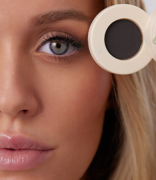 Lottie Tomlinson Matte Stack Eyeshadow Espresso
